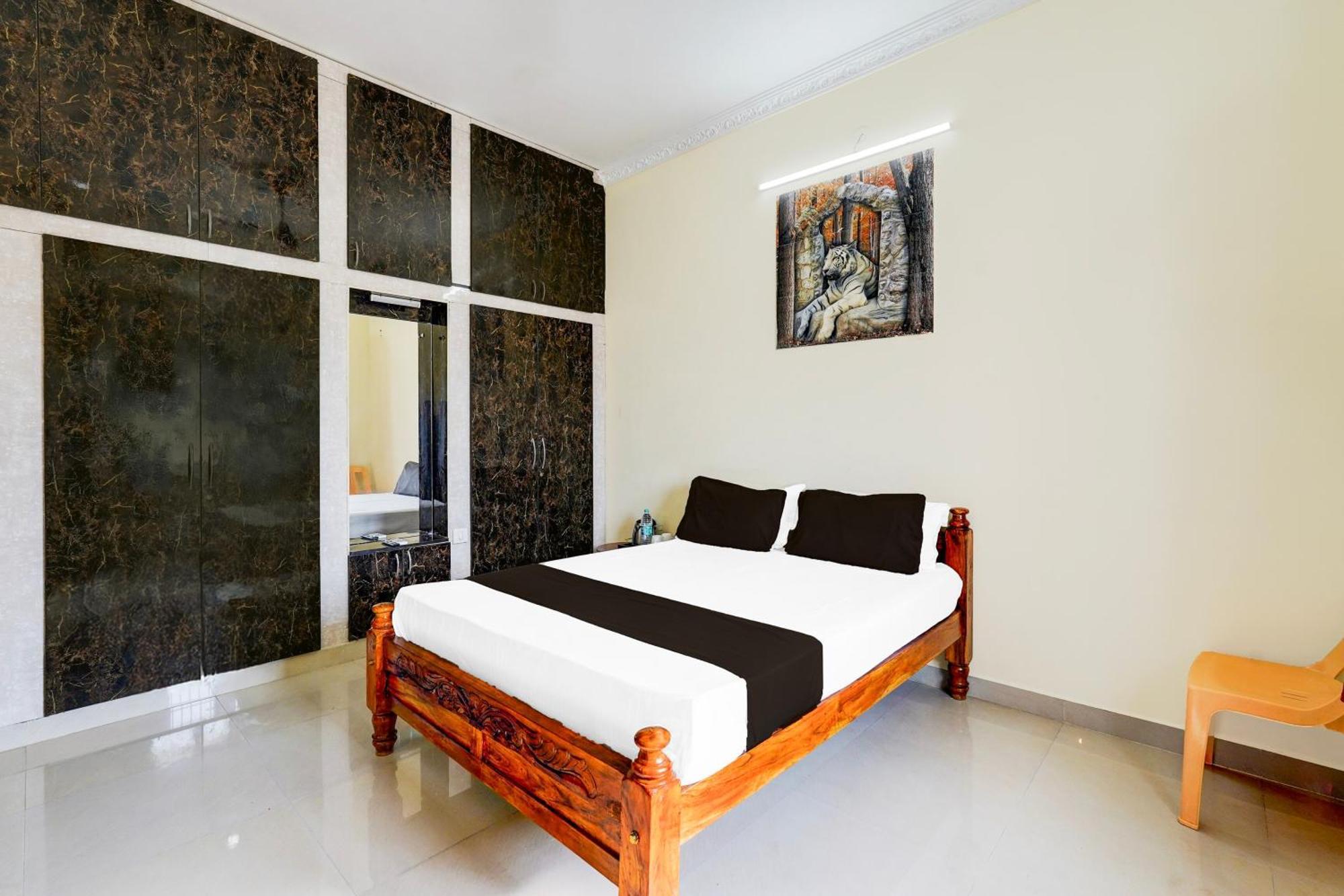 Hotel O Enclave Stayz 3*