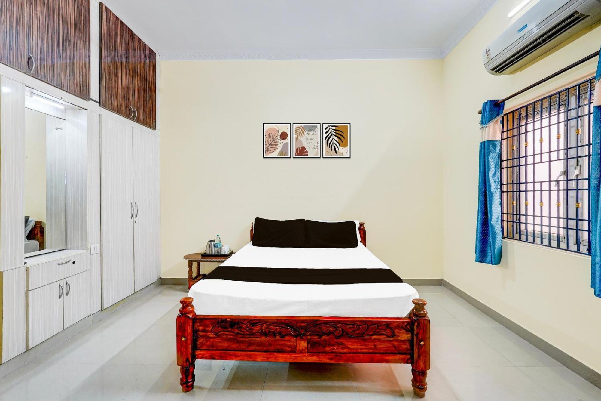 O Enclave Stayz Hotel 3*